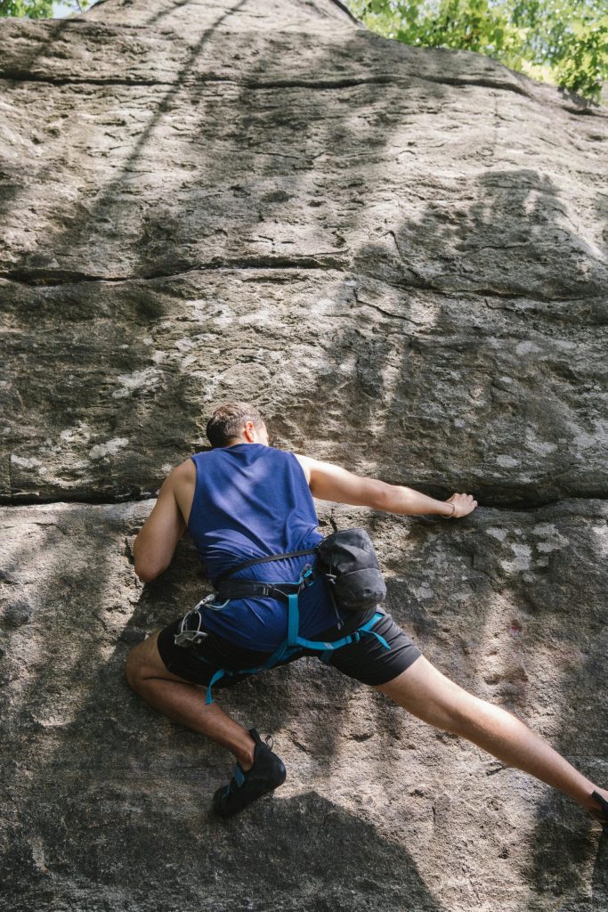 Emotional and Social Benefits of Climbing